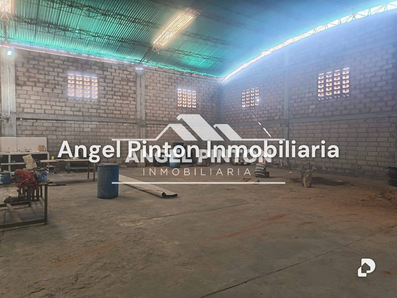 Galpón en Fé y Alegría, Maracaibo – 12