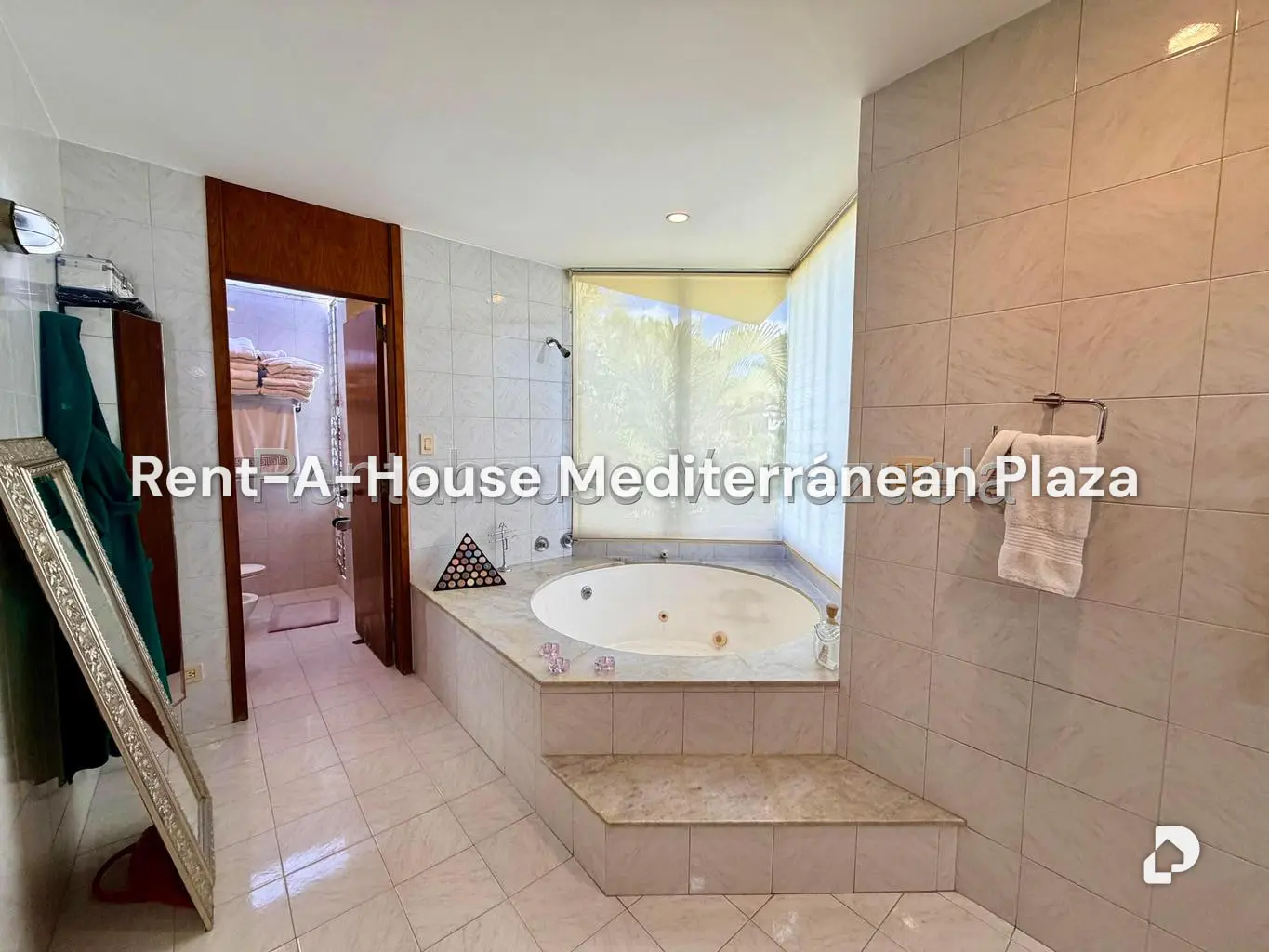 Casa en La Lagunita Country Club, Caracas – 44