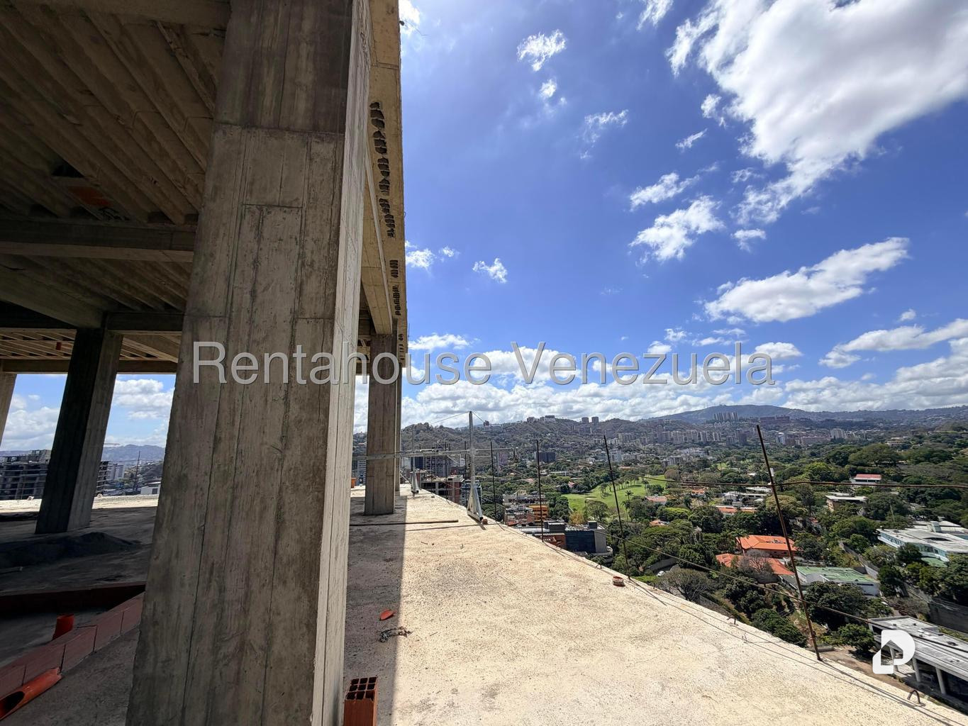 Apartamento en Las Mercedes, Caracas – 19