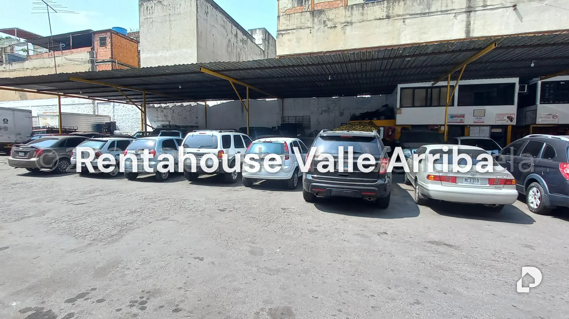 Terreno en Catia, Caracas – 25