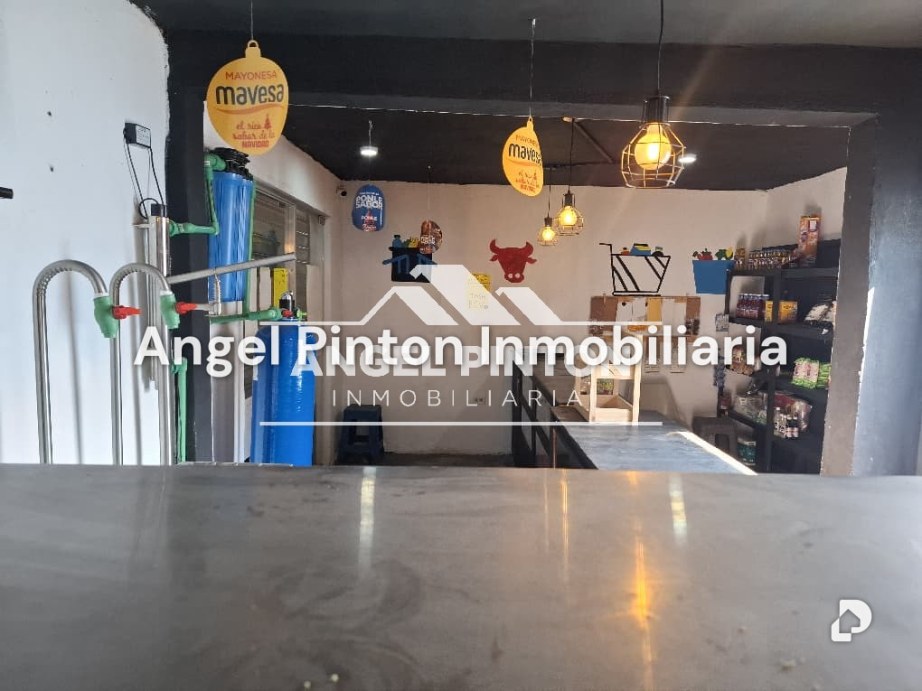 Local comercial en Altos del Sol Amado, Maracaibo – 27