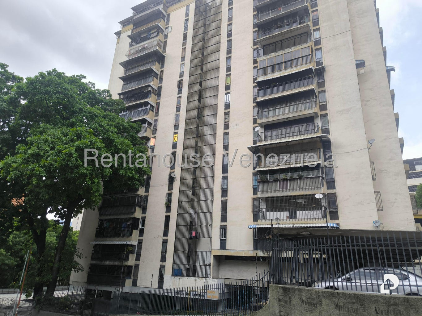 Apartamento en El Paraíso, Caracas – 28