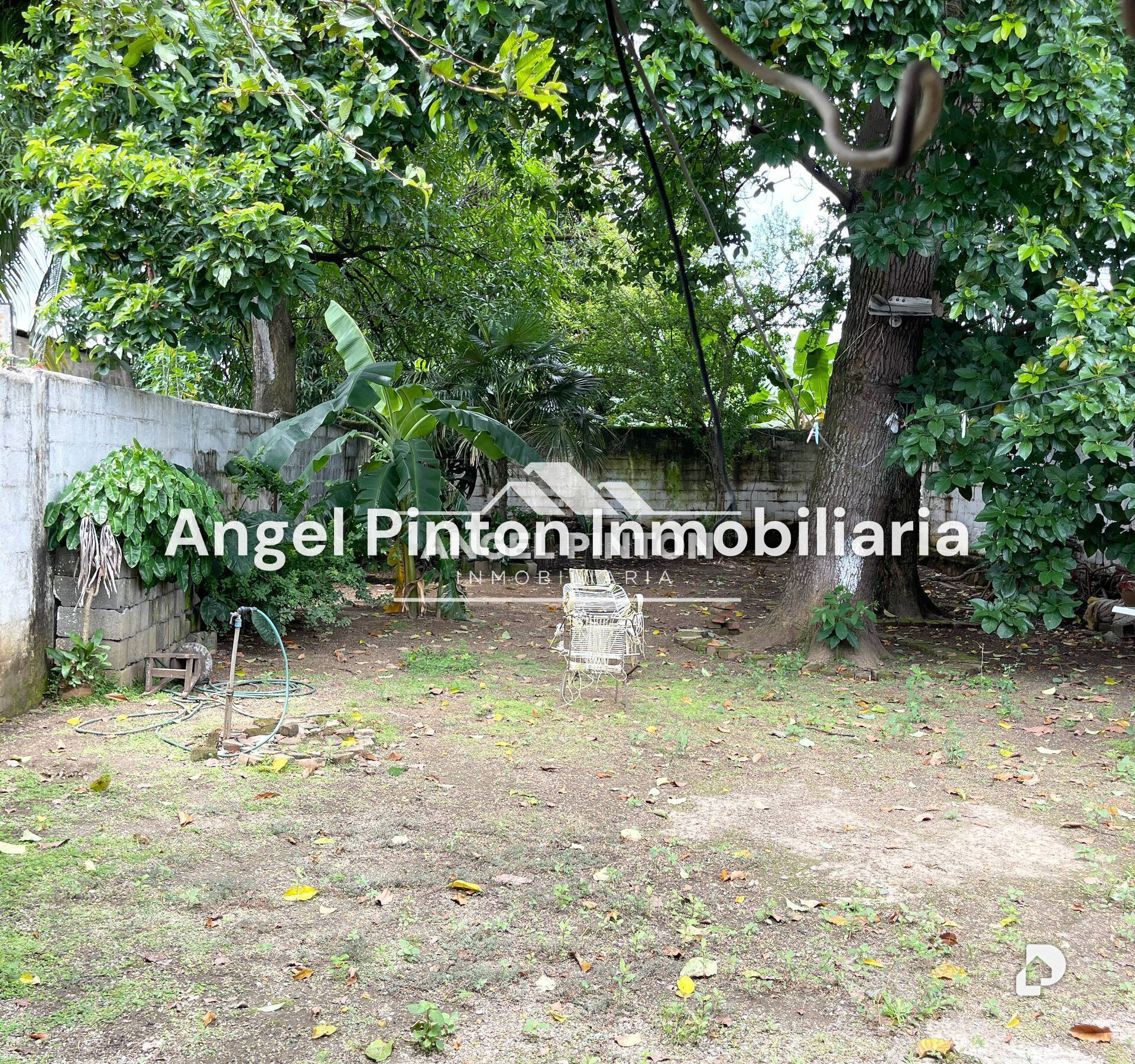 Local comercial en Avenida 22, Araure – 2