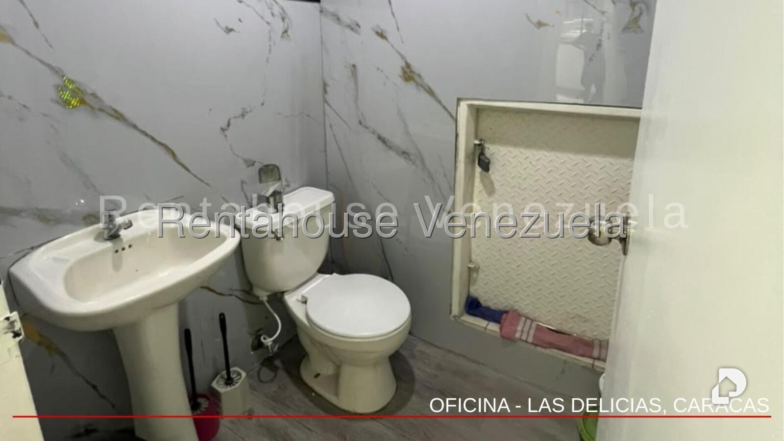 Oficina en Las Delicias de Sabana Grande, Caracas