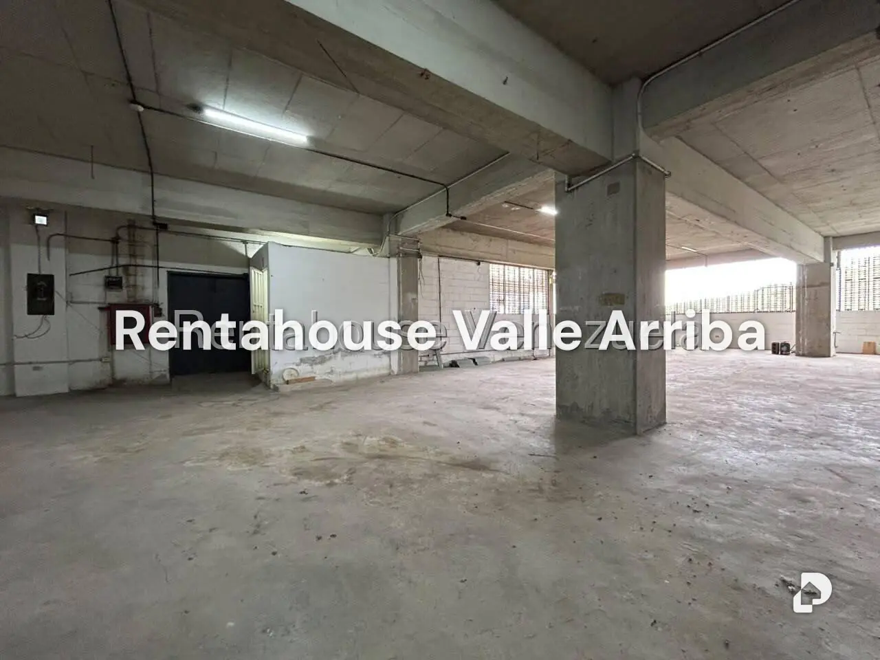 Local comercial en Los Budares, Carrizal – 18