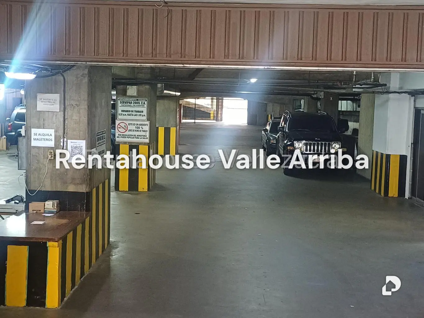 Garage/Parking in Los Dos Caminos, Caracas – 7