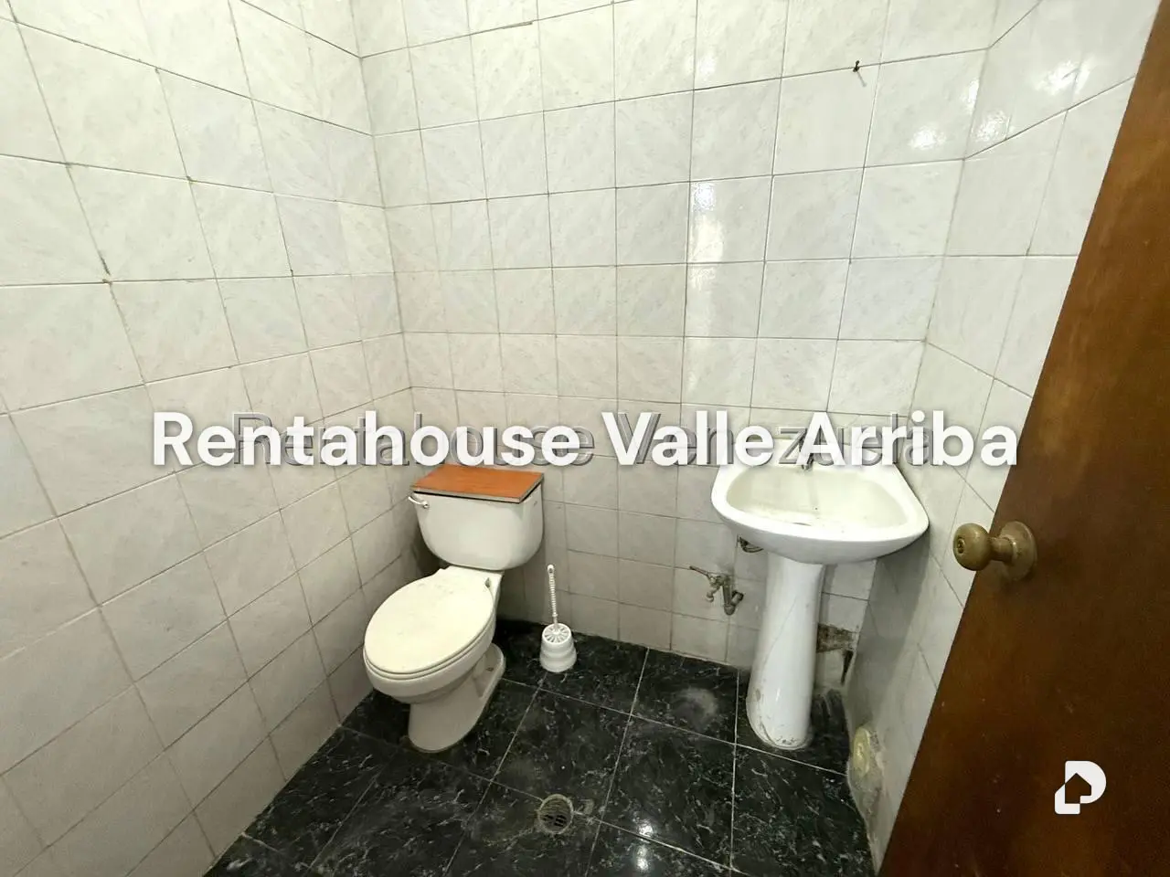 Local comercial en Quinta Crespo, Caracas – 14