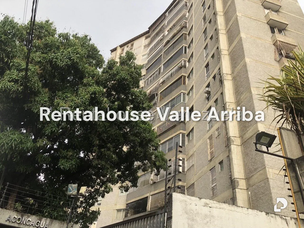 Apartamento en Santa Inés, Caracas – 15