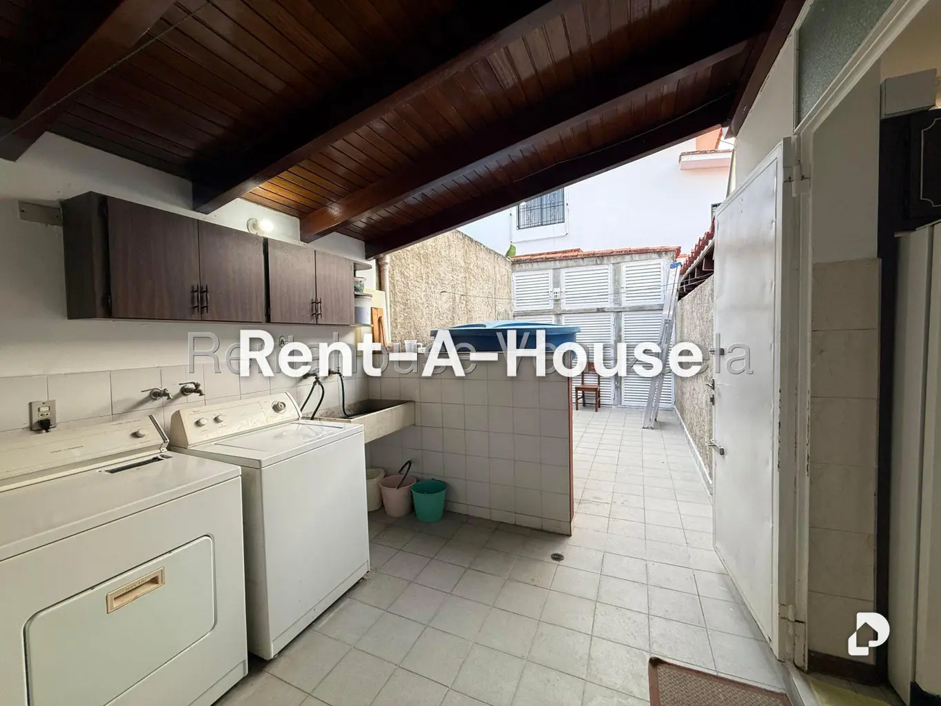 Casa en La Boyera, Caracas – 28