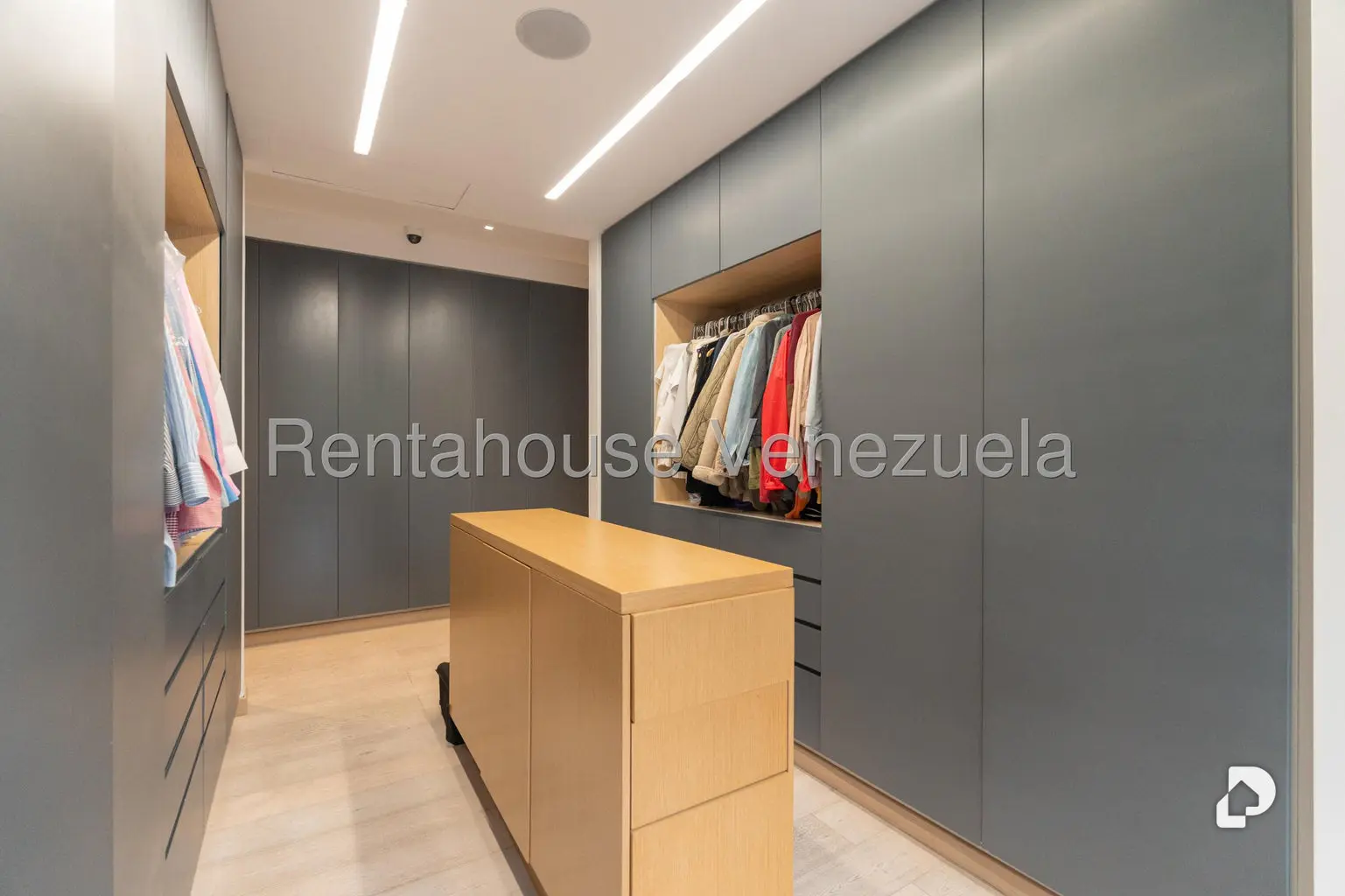 Apartamento en La Castellana, Caracas – 24