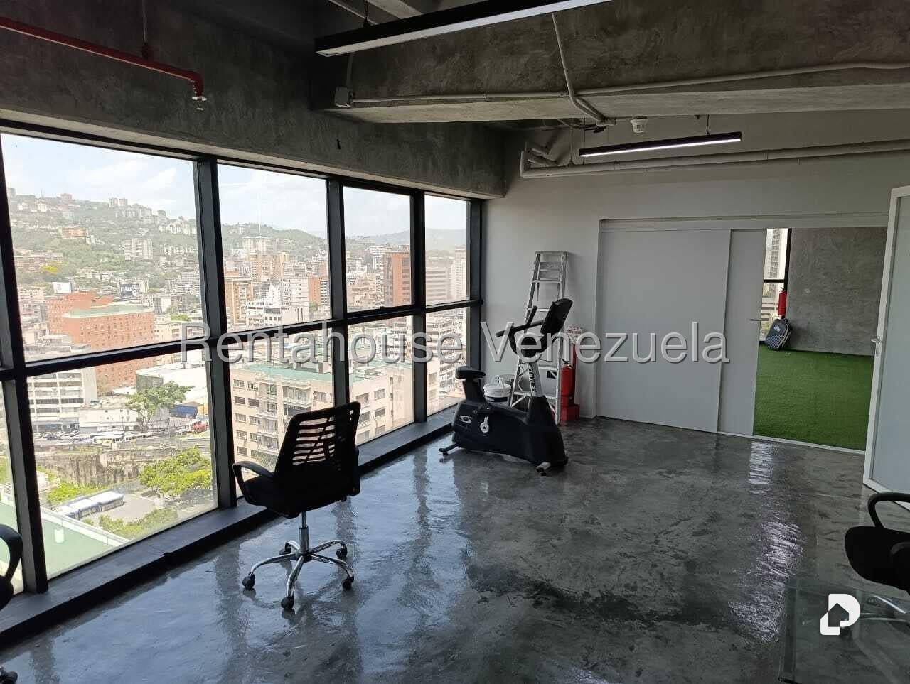 Oficina en El Bosque, Caracas – 9