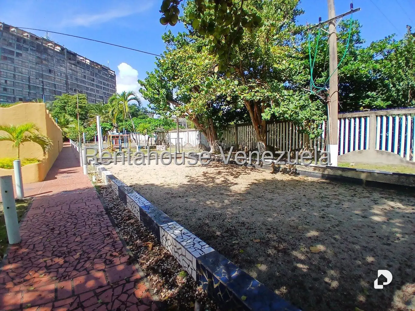 Apartamento en Ciudad Balneario Higuerote, Higuerote – 16