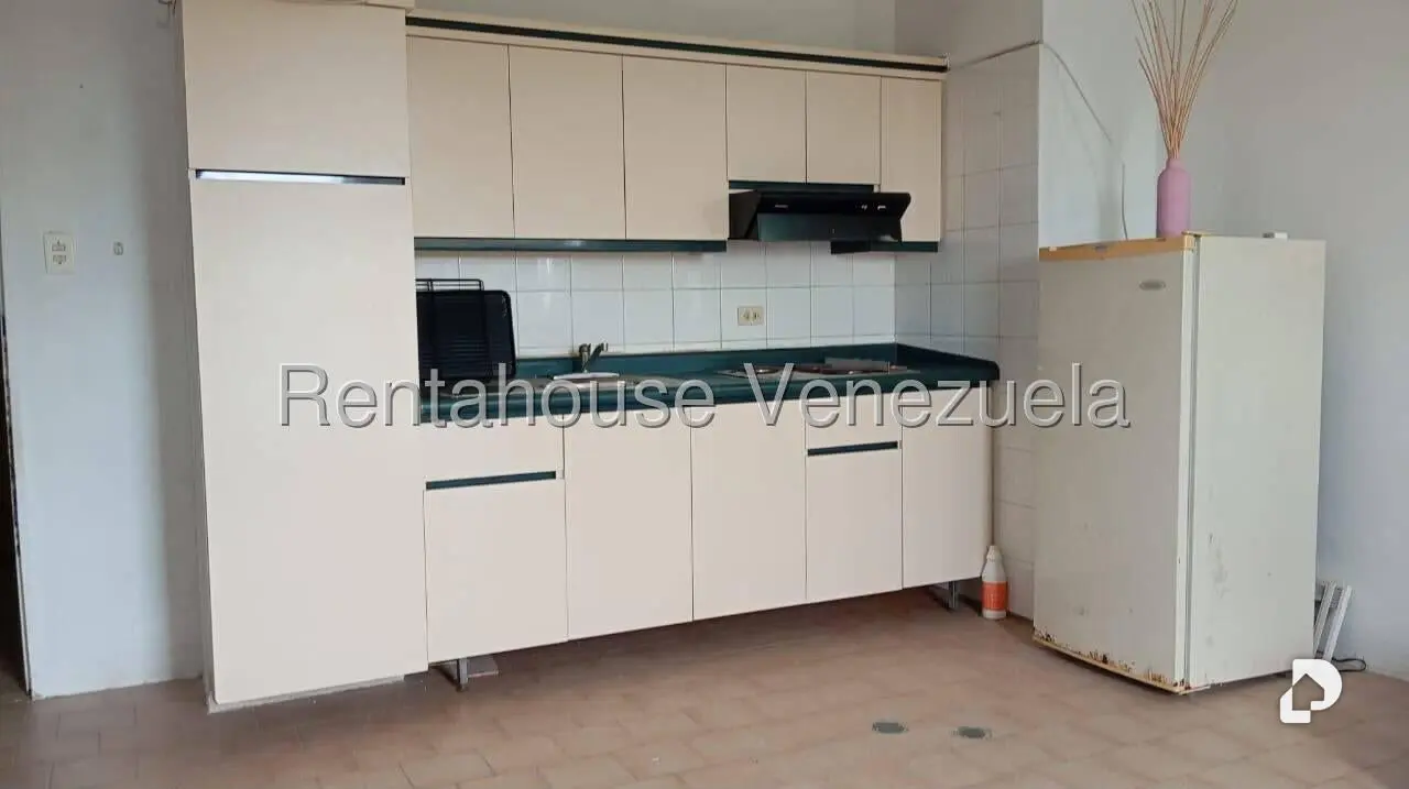 Apartamento en Ciudad Balneario Higuerote, Higuerote – 3