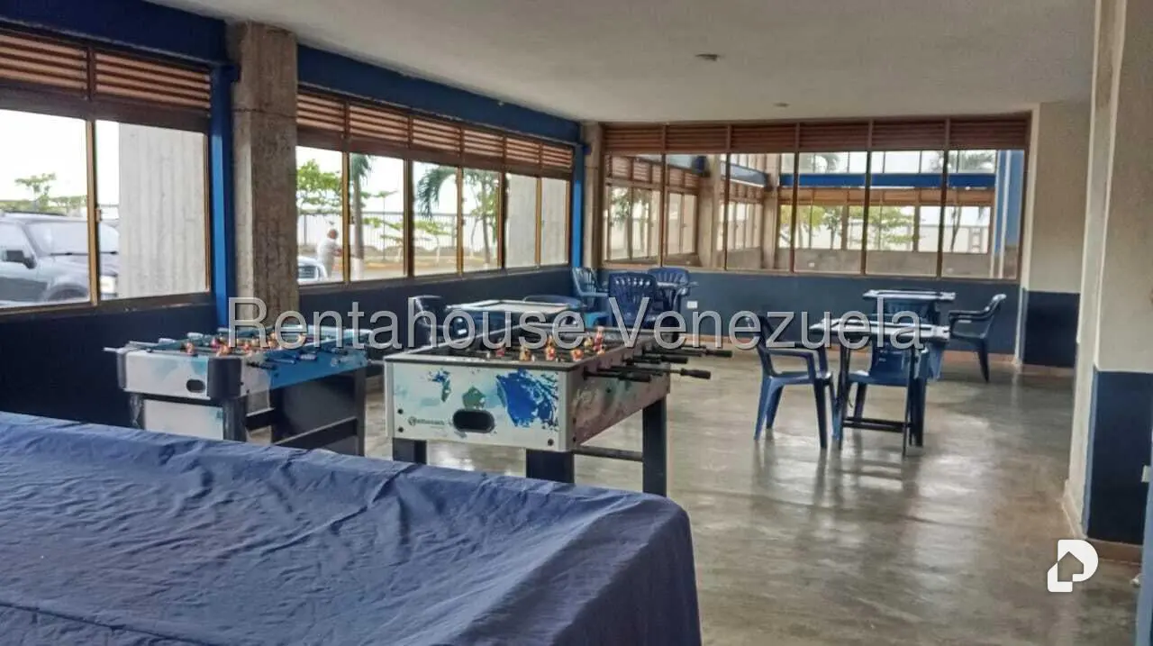 Apartamento en Ciudad Balneario Higuerote, Higuerote – 11