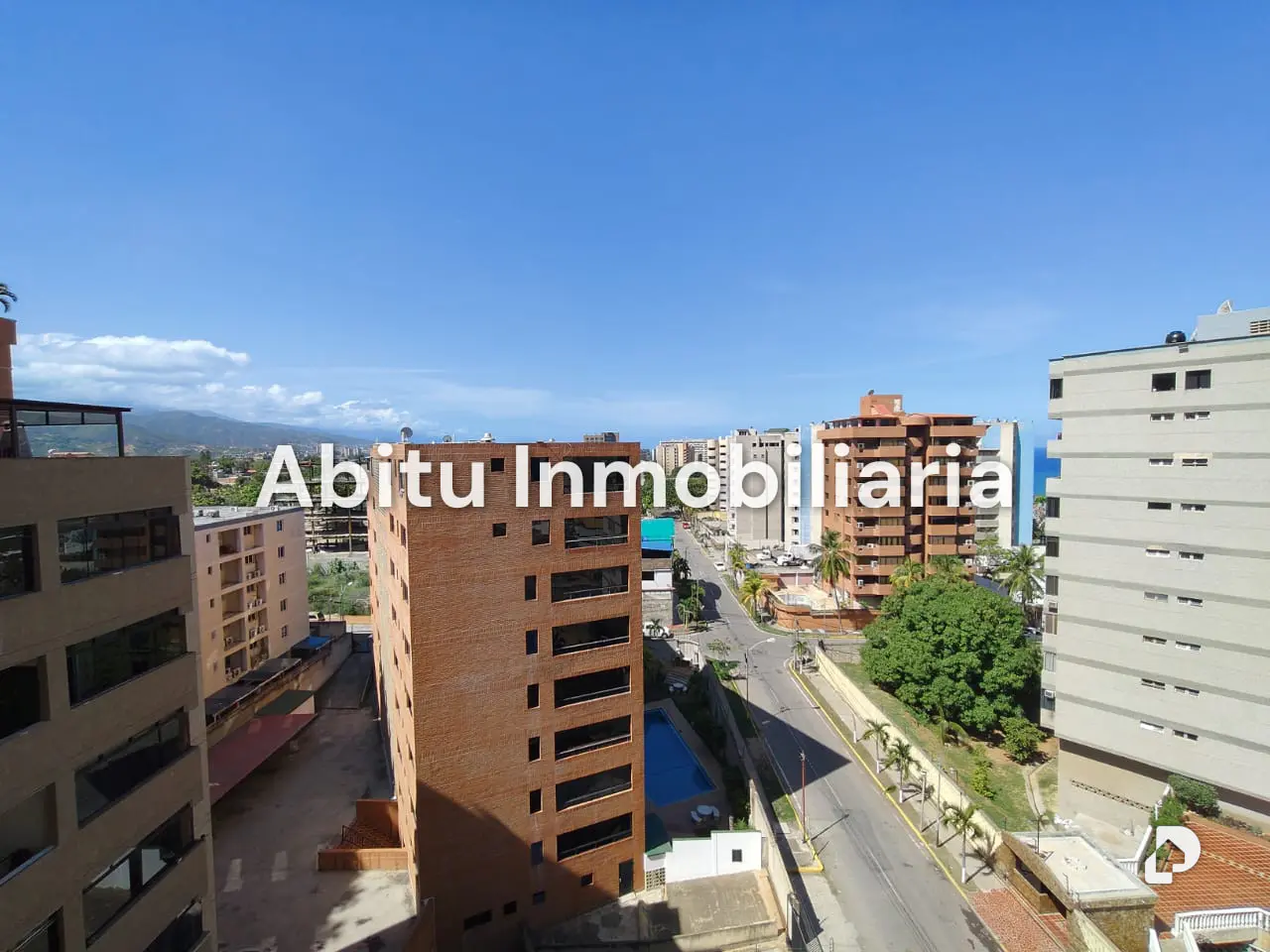 Apartamento en Catia La Mar – 2