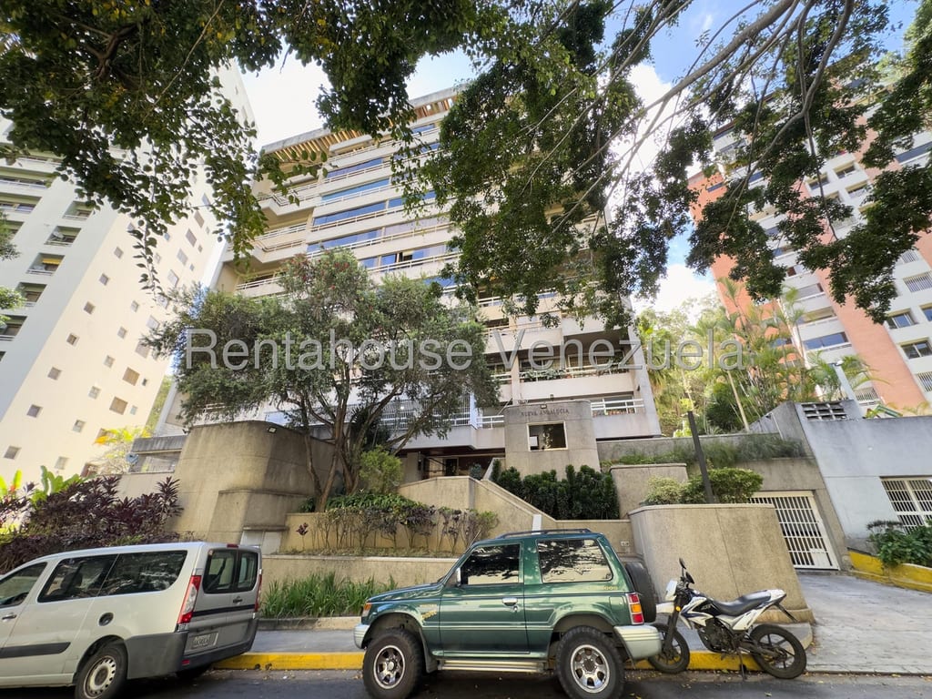 Apartamento en Los Naranjos (del Cafetal), Caracas - 1