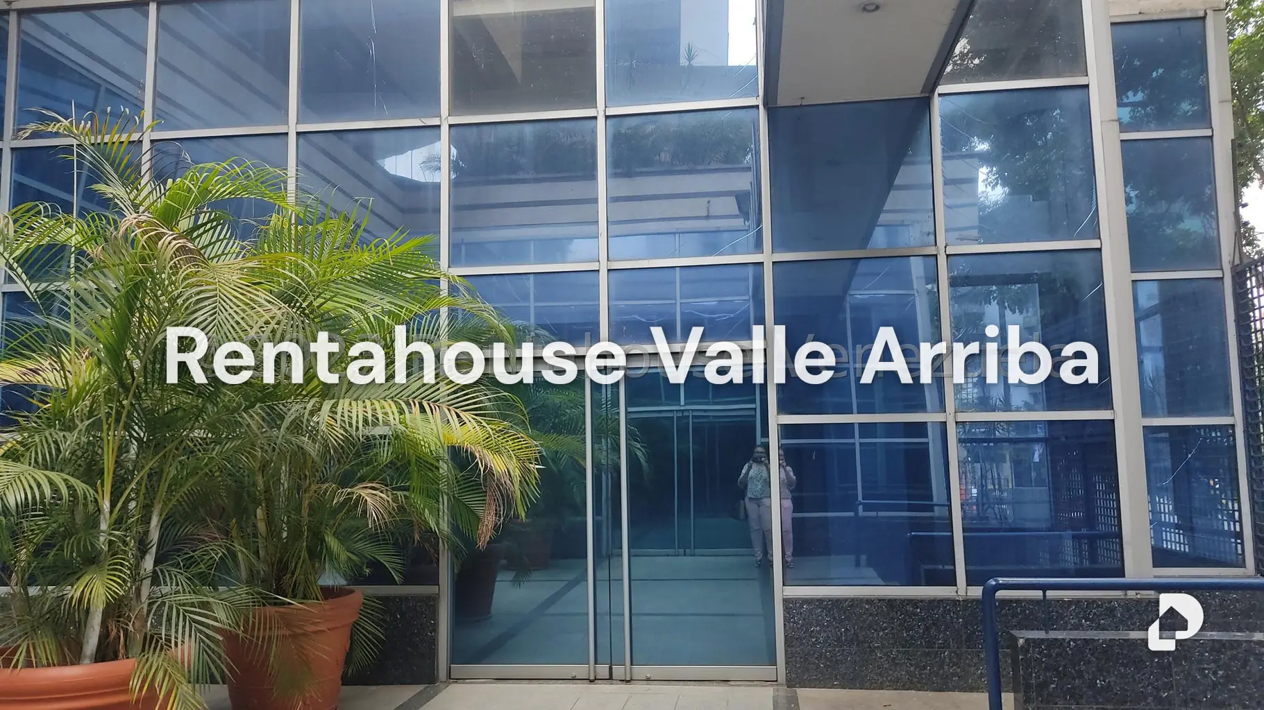 Local comercial en El Rosal, Caracas – 19