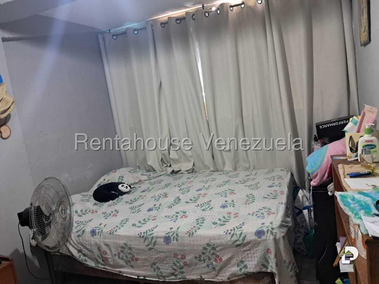 Apartamento en Lomas de Urdaneta, Caracas – 4