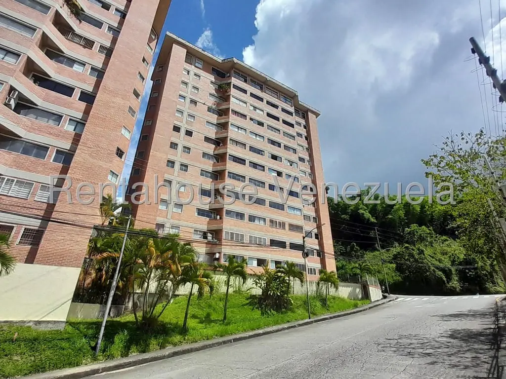 Apartment in Miravila, Caracas - 1