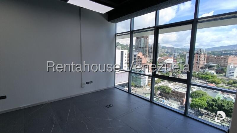 Oficina en Las Mercedes, Caracas – 10