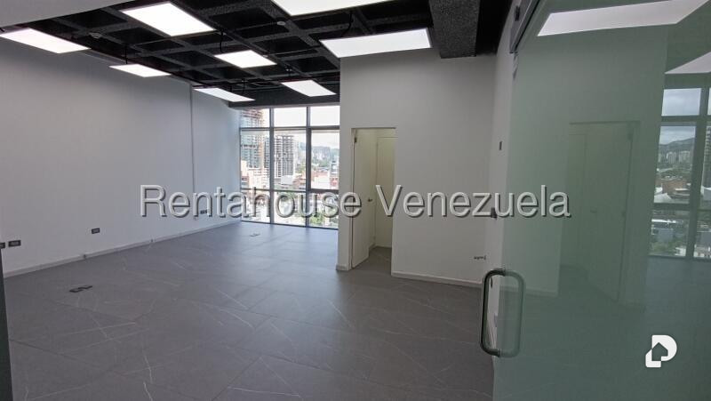 Oficina en Las Mercedes, Caracas – 5