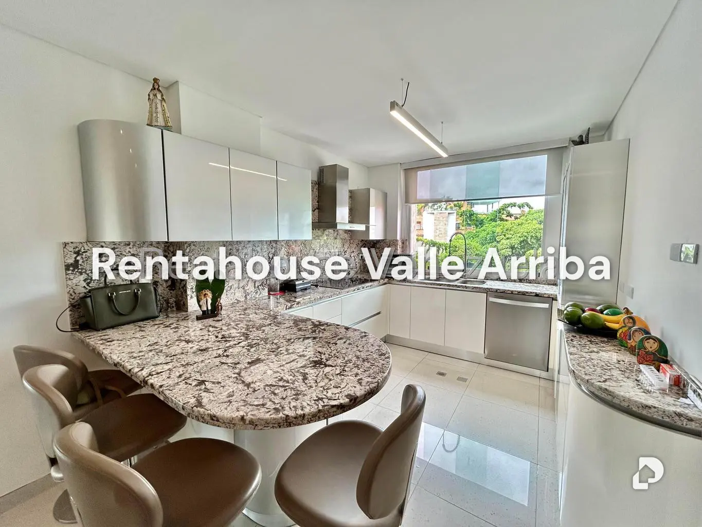 Apartamento en La Castellana, Caracas – 12