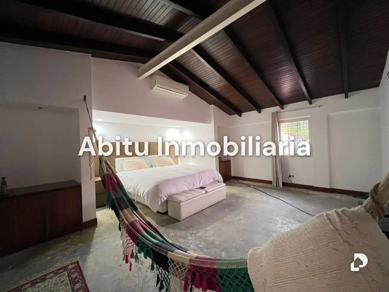 House in Cumbres de Curumo, Caracas – 9