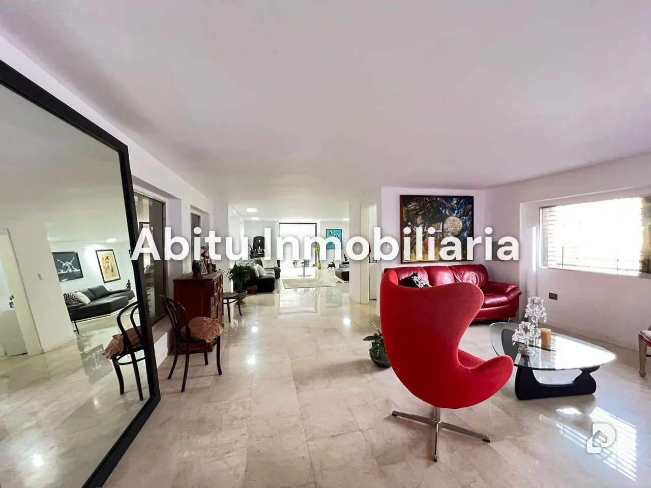 House in Cumbres de Curumo, Caracas – 2