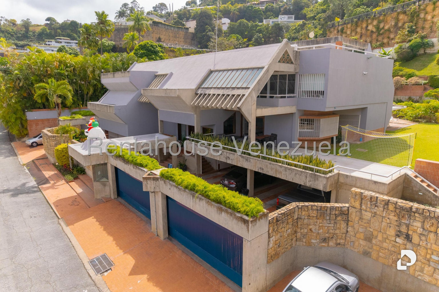 Casa en Cerro Verde, Caracas – 2