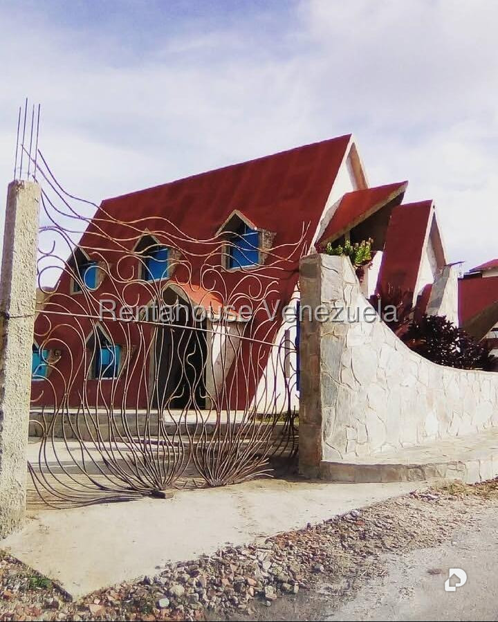 Casa en Club de Campo, San Antonio de Los Altos – 4