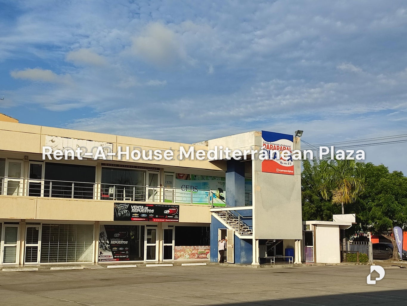 Commercial space in Paraparal, Los Guayos – 2