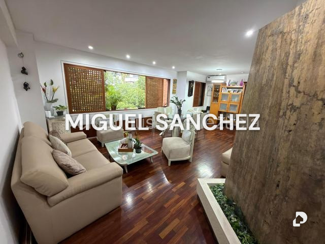 Apartamento en El Rosal, Caracas – 6