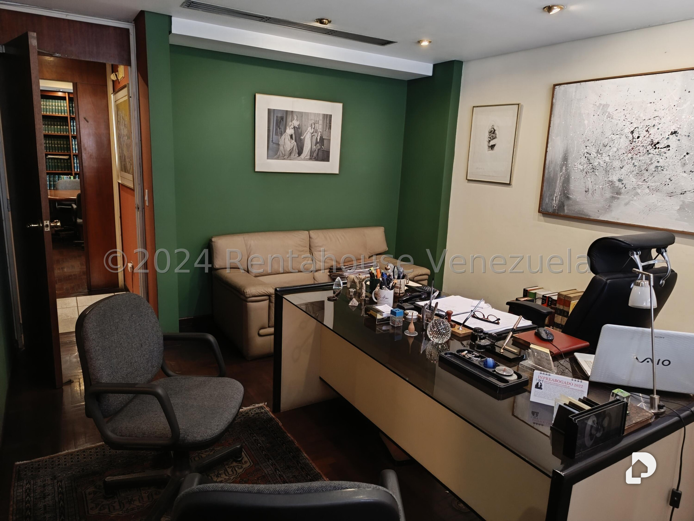 Oficina en Las Delicias de Sabana Grande, Caracas – 16