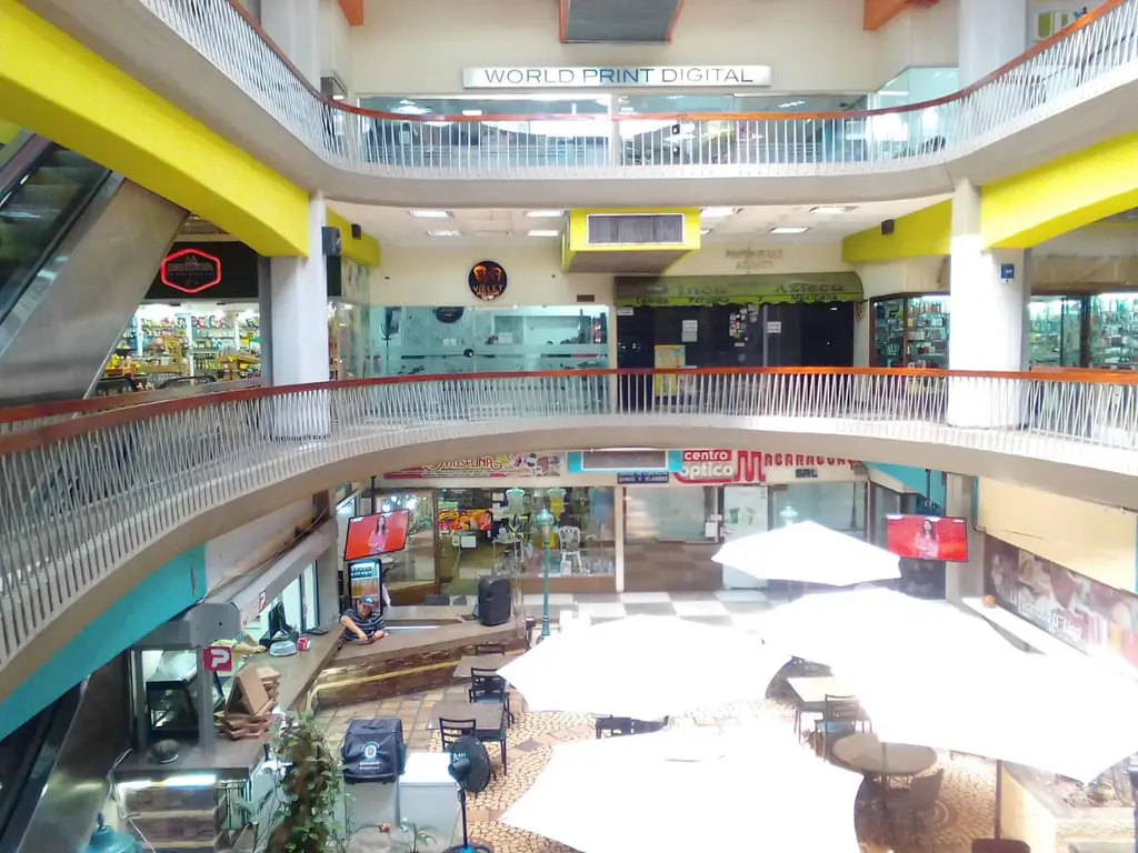 Local comercial en Macaracuay, Caracas - 1