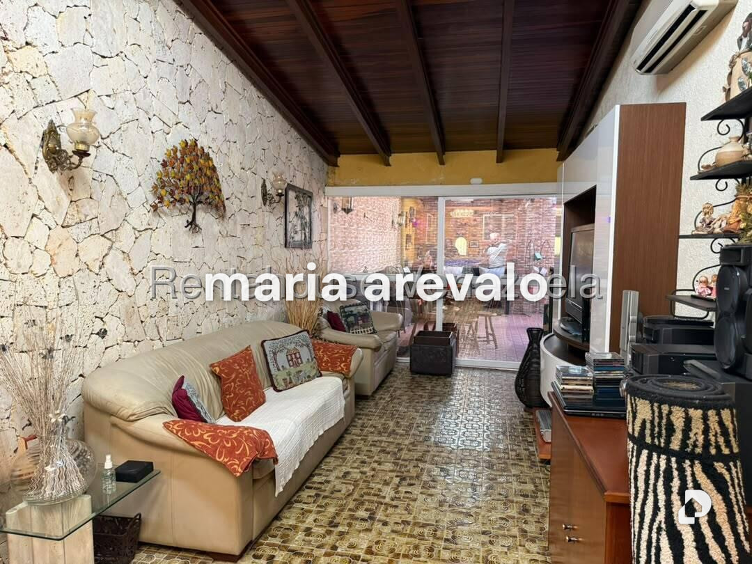 Casa en Santa Paula, Caracas – 14
