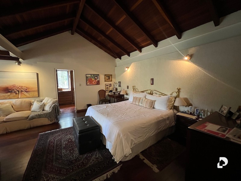 House in La Lagunita, Caracas – 23