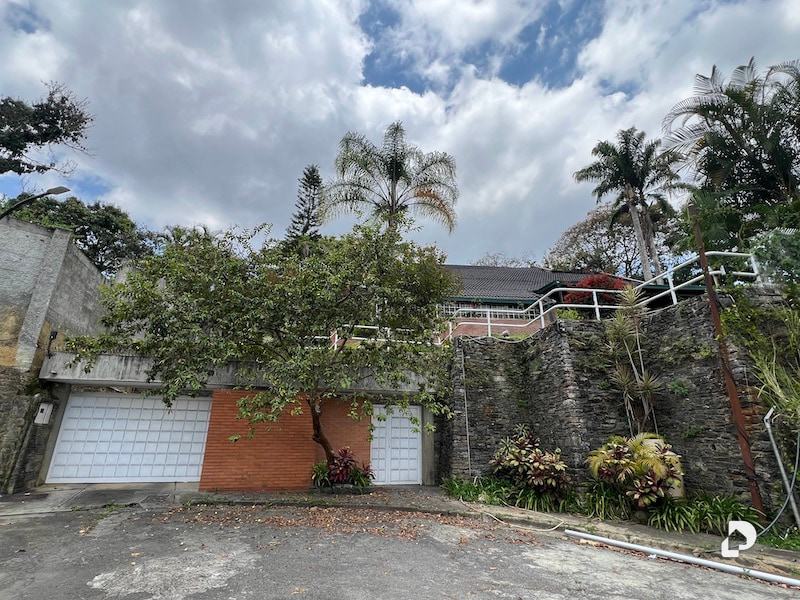 House in La Lagunita, Caracas – 2