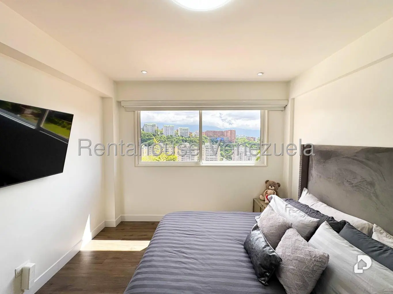 Apartamento en Lomas de La Alameda, Caracas – 36