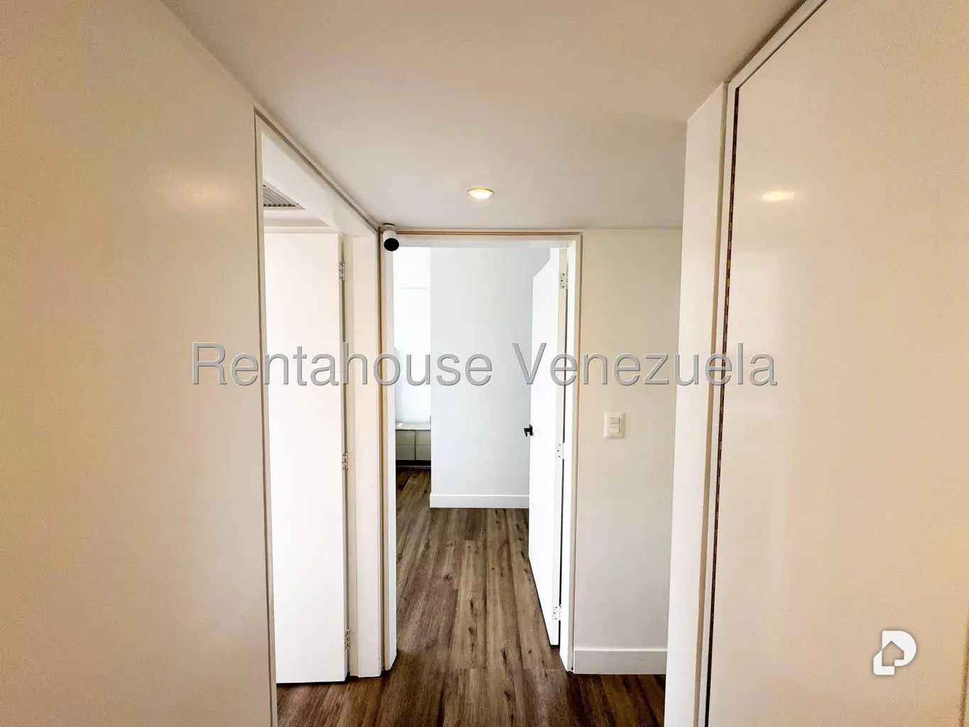 Apartamento en Lomas de La Alameda, Caracas – 31