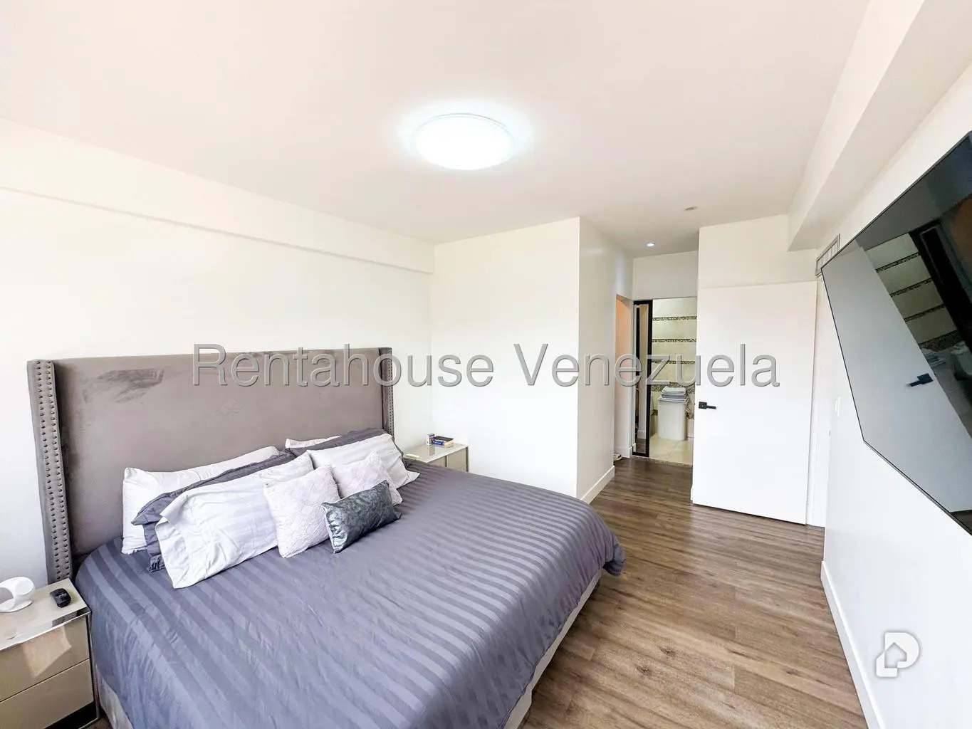 Apartamento en Lomas de La Alameda, Caracas – 37