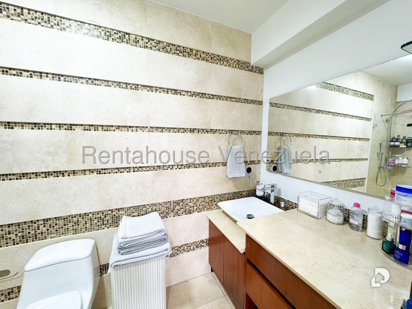 Apartamento en Lomas de La Alameda, Caracas – 39