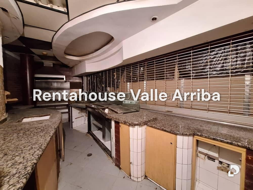 Commercial space in La Castellana, Caracas – 12
