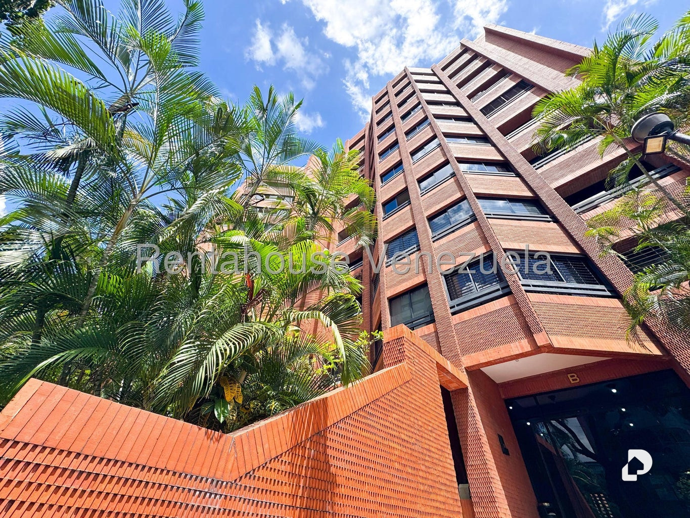 Apartamento en El Rosal, Caracas – 2