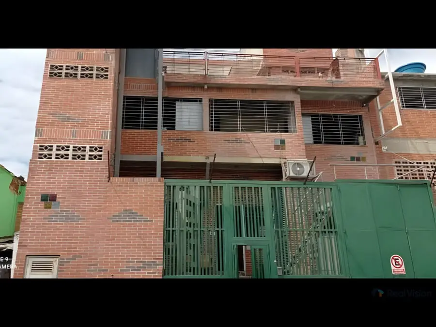 Edificio en Caracas - 1