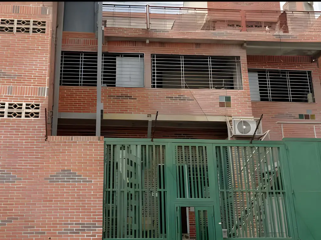 Building in Caracas - 1