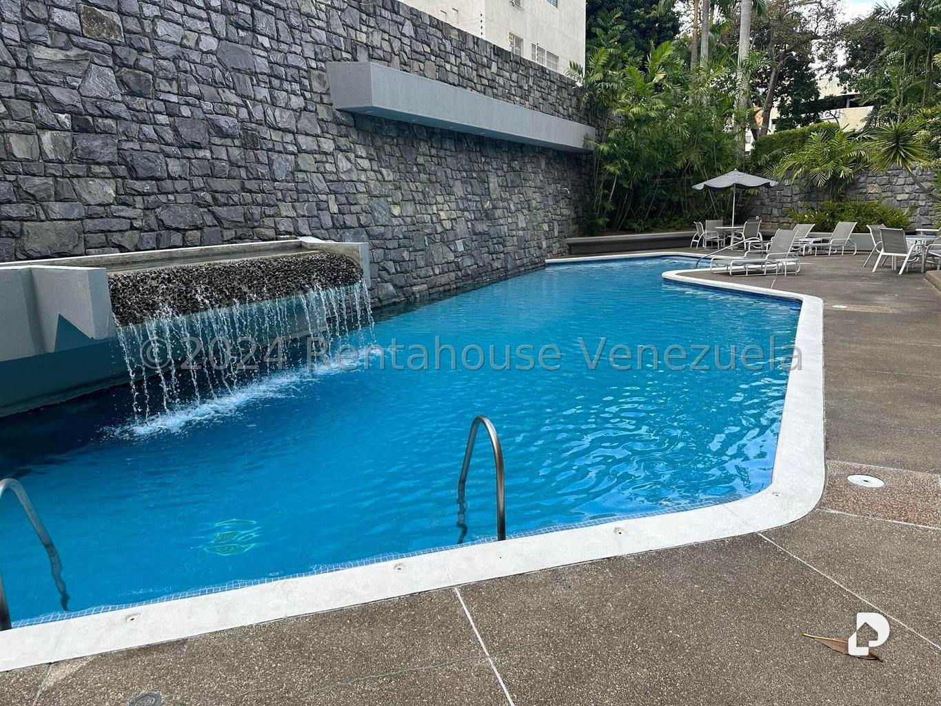Apartamento en Altamira, Caracas – 28