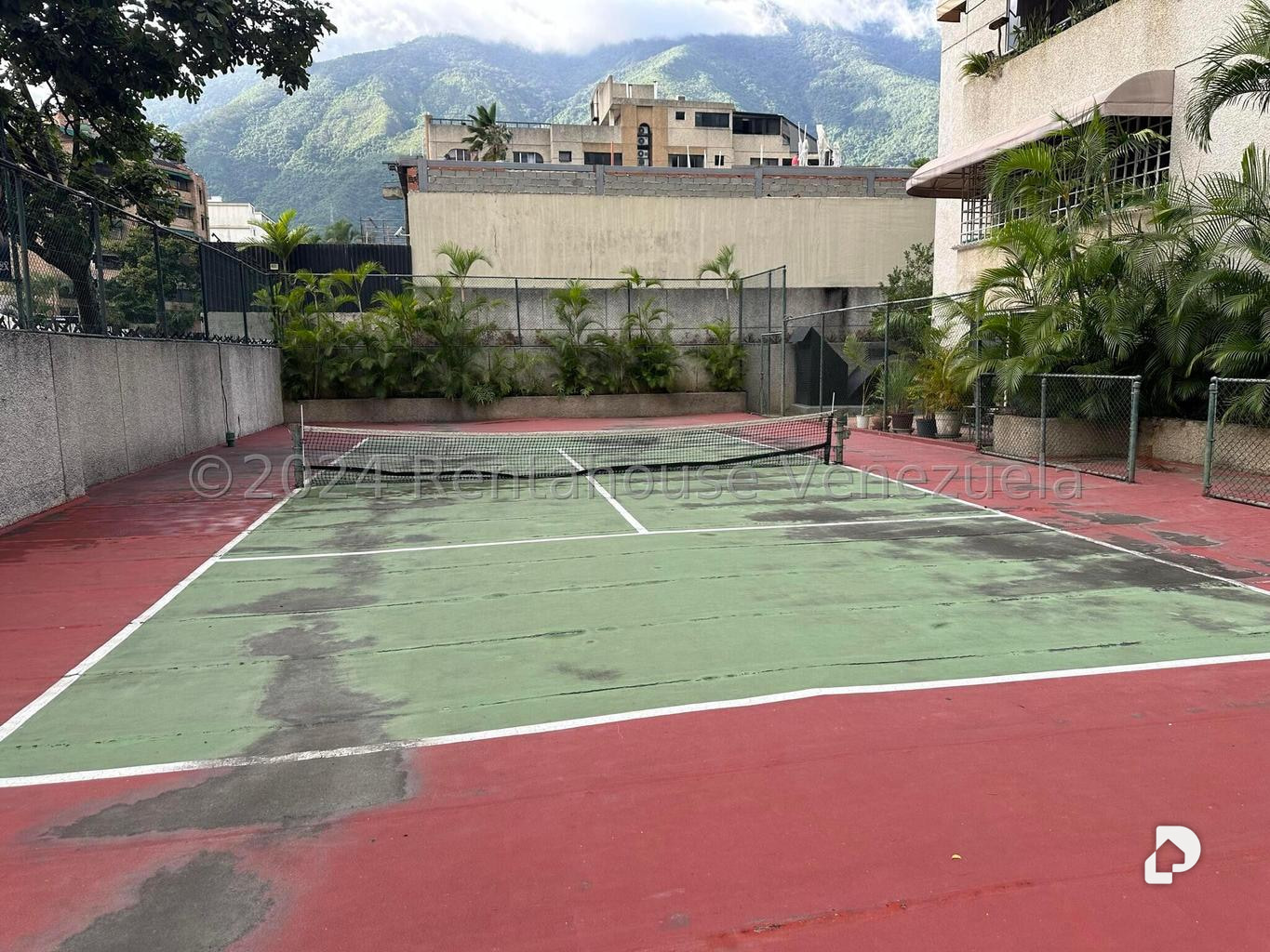 Apartamento en Altamira, Caracas – 29