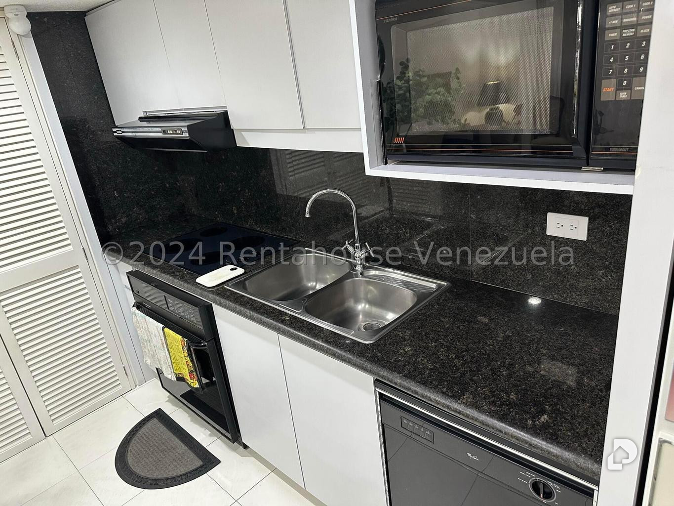 Apartamento en Altamira, Caracas – 12