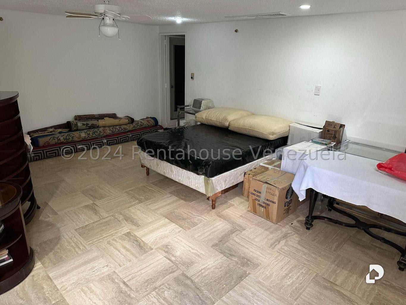 Apartamento en Altamira, Caracas – 23