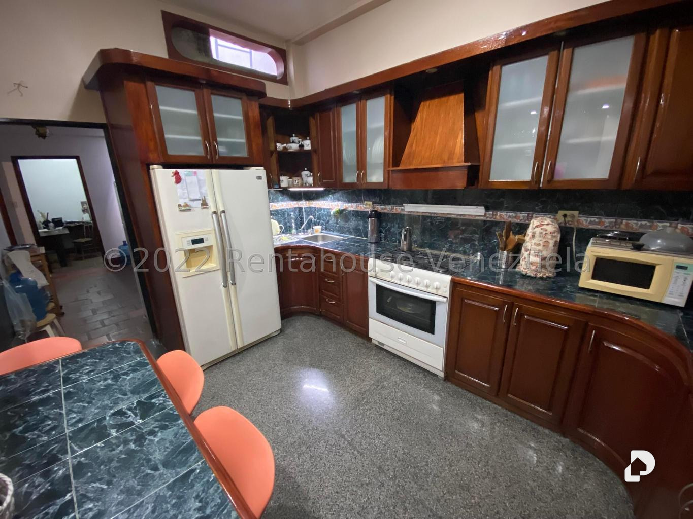Casa en Santa Cecilia, Caracas – 10